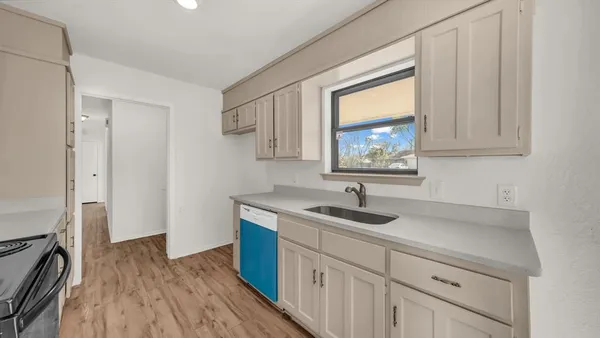 $310,000 | 121 Meadow Lane, Aledo, TX 76008