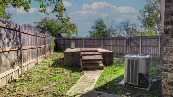 $310,000 | 121 Meadow Lane, Aledo, TX 76008