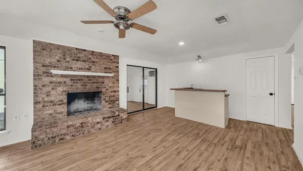 $310,000 | 121 Meadow Lane, Aledo, TX 76008