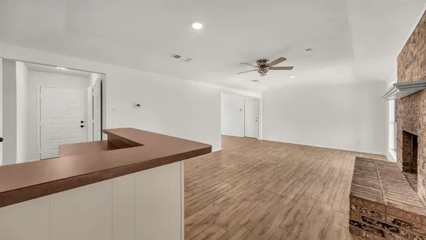 $310,000 | 121 Meadow Lane, Aledo, TX 76008