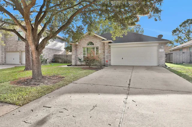 $2,200 | 24711 Laurel Chase Lane, Katy, TX 77494