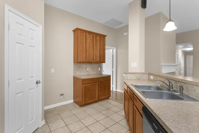 $2,200 | 24711 Laurel Chase Lane, Katy, TX 77494