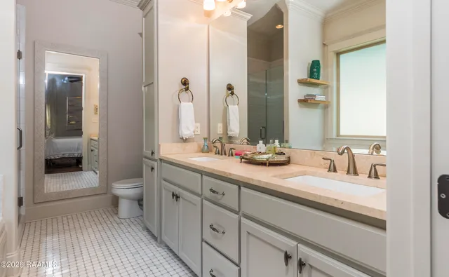 $2,700 | 301 Summerland Key Lane, Lafayette, LA 70508