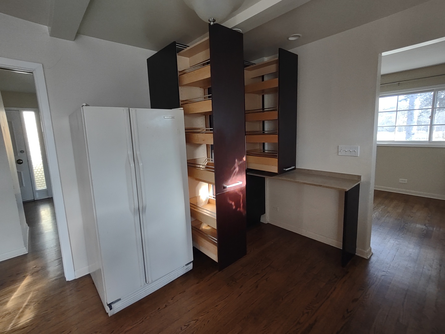 132 Glenview Road Glenview, IL 60025 - Photo 14 of 26