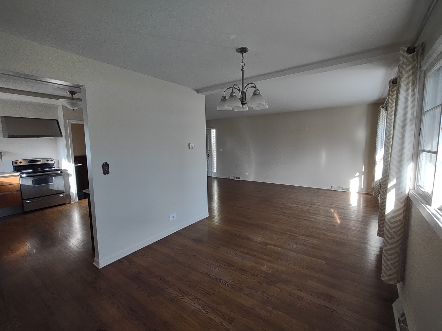 132 Glenview Road Glenview, IL 60025 - Photo 16 of 26