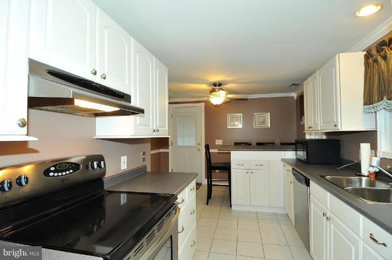 3713 Buffalo Road New Windsor, MD 21776 - Photo 8 of 20 Kitchen #2