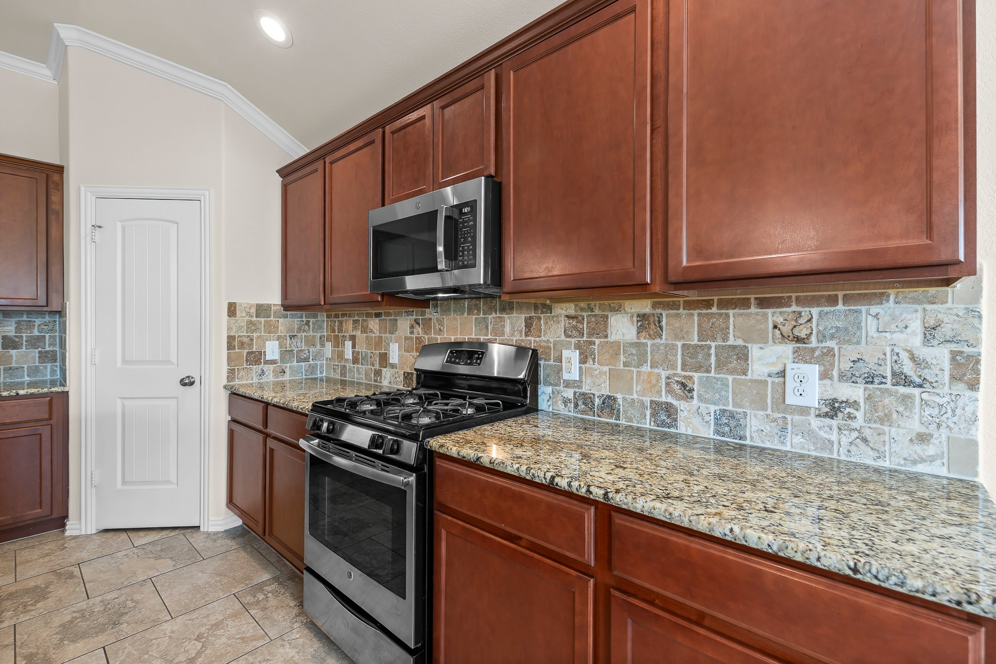 4517 Chestnut Meadows Bend Georgetown, TX 78626 - Photo 20 of 40