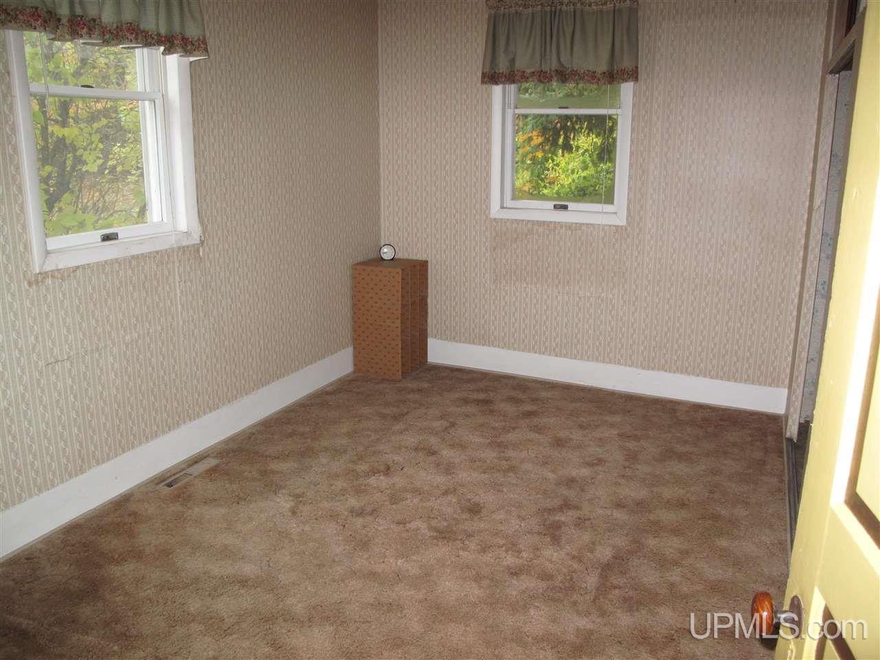 21851 Ridge Road Grand Marais, MI 49839 - Photo 15 of 29