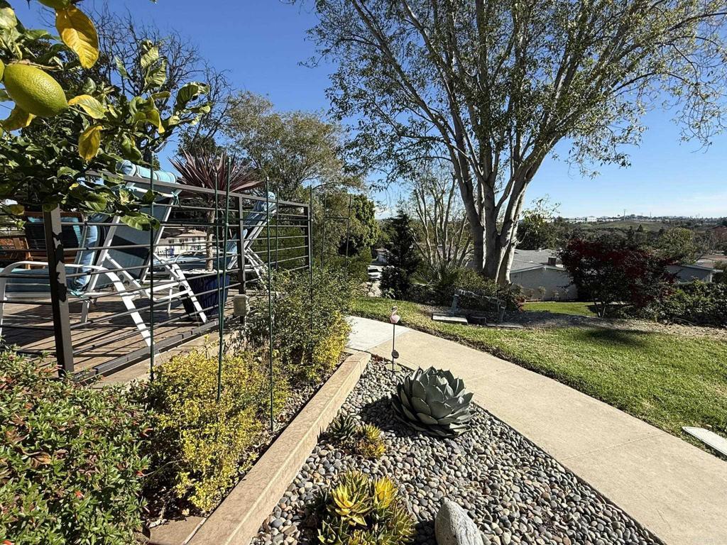 3743 Hickory Way Oceanside, CA 92057 - Photo 49 of 53