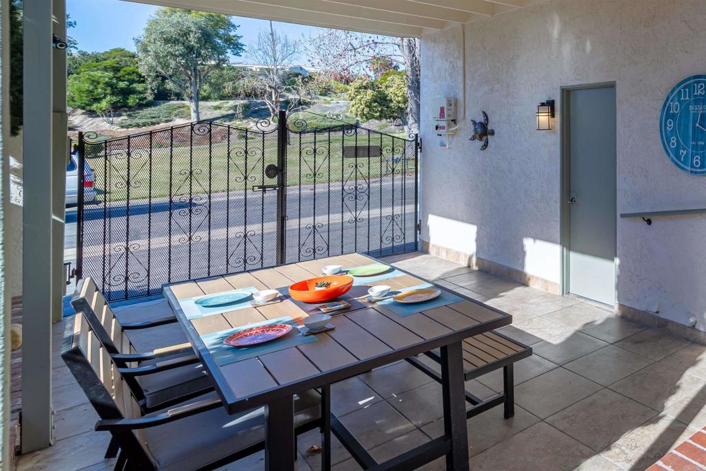 3743 Hickory Way Oceanside, CA 92057 - Photo 6 of 53