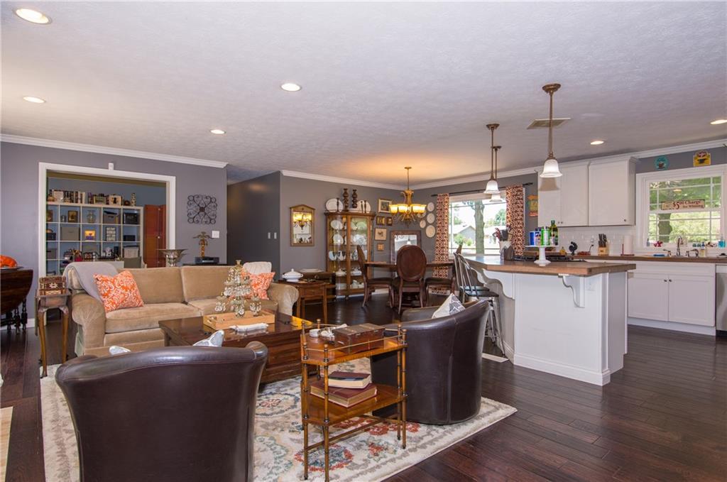 1735 Stafford Road Plainfield, IN 46168 - Photo 7 of 33 Gallery Image 7
