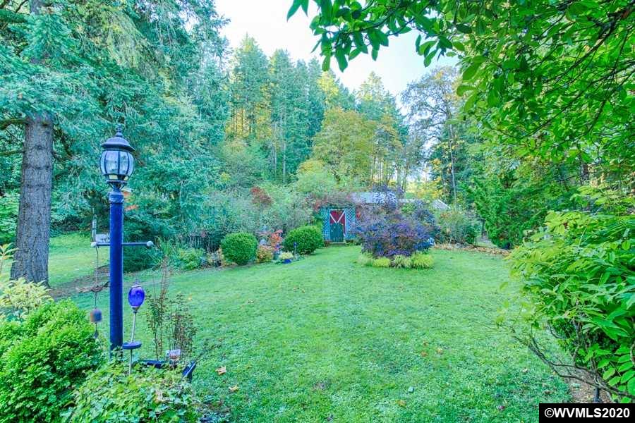 13990 Salt Creek Road Dallas, OR 97338 - Photo 17 of 42