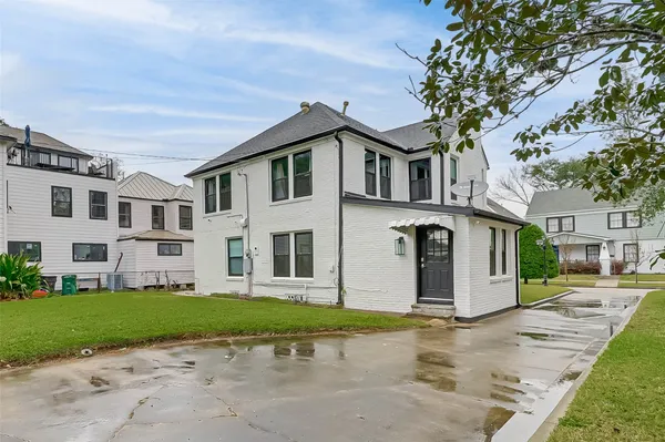$2,950 | 3222 Oakdale Street, Houston, TX 77004