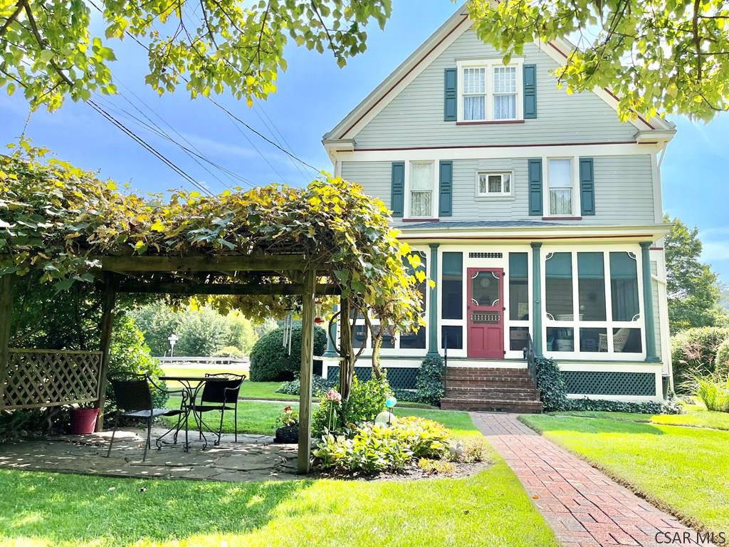 397 2nd Street Confluence, PA 15424 - Photo 3 of 39