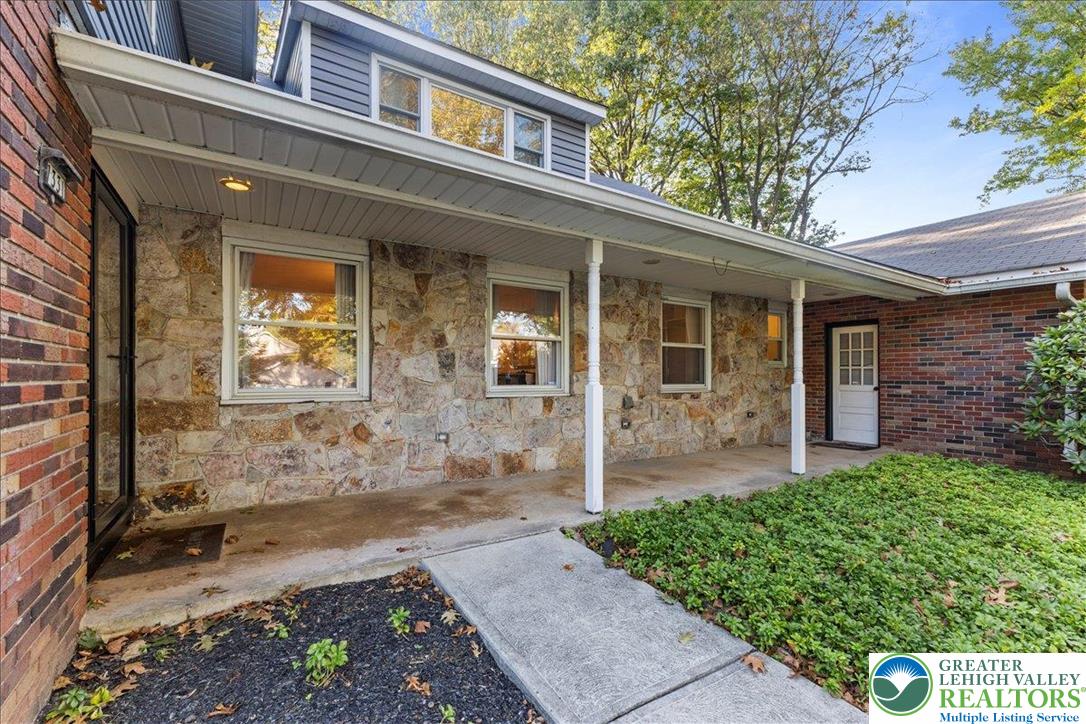 1331 Armstrong Road Bethlehem, PA 18017 - Photo 6 of 28 a front view of a house with garden