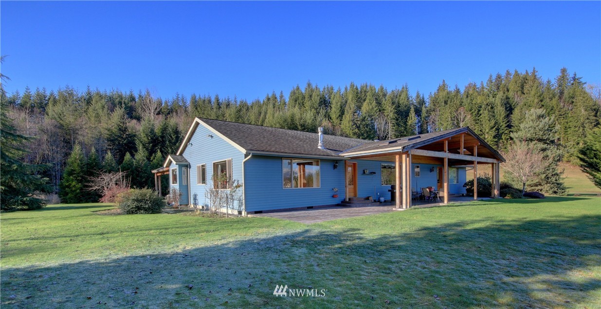5901 Tolt River Road Northeast Carnation, WA 98014 - Photo 1 of 11 Gallery Image 1