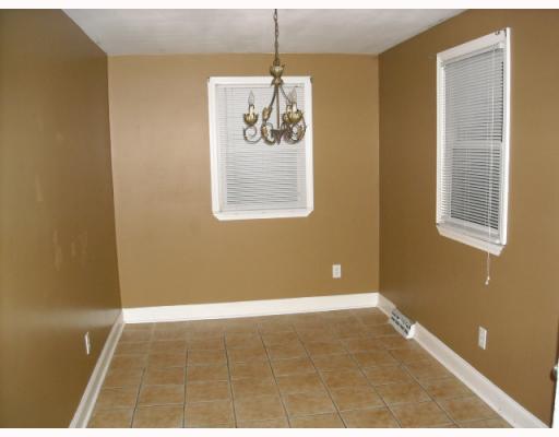 100 Prospect Street Pawtucket, RI 02860 - Photo 4 of 8 Dining Room.