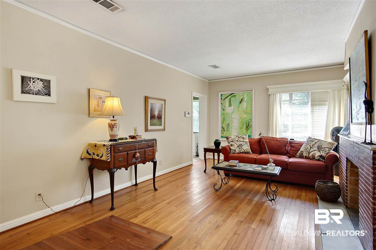 1159 Selma Street Mobile, AL 36604 - Photo 7 of 24