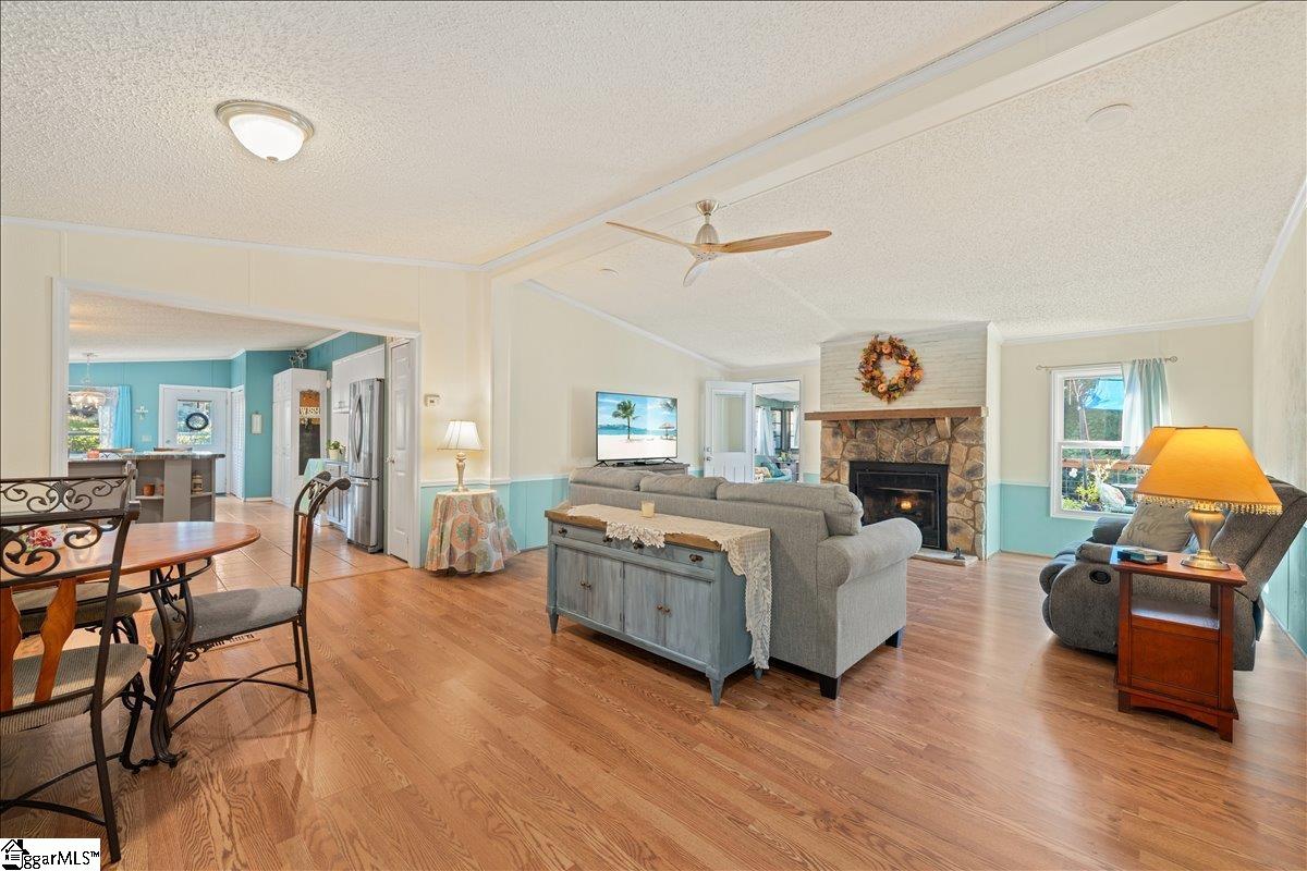 414 South Cove Road Seneca, SC 29672 - Photo 9 of 40