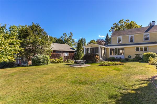 92-94 Blossomcrest Road Lexington, MA 02421 - Photo 29 of 30 Gallery Image 29