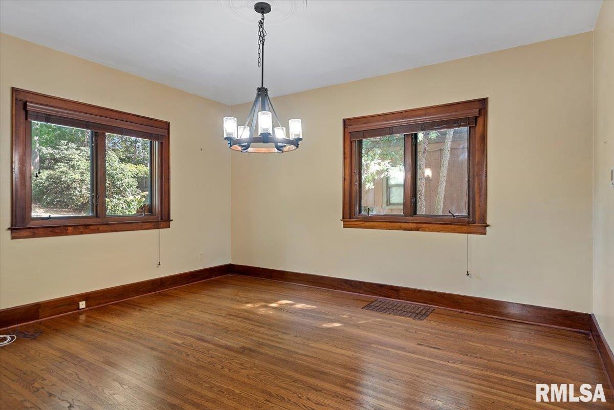 1529 Williams Boulevard Springfield, IL 62704 - Photo 16 of 51