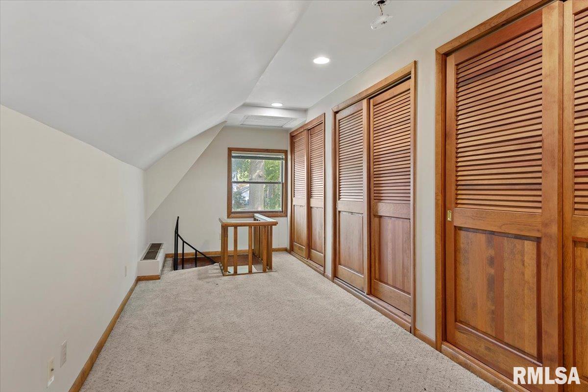 1529 Williams Boulevard Springfield, IL 62704 - Photo 38 of 51