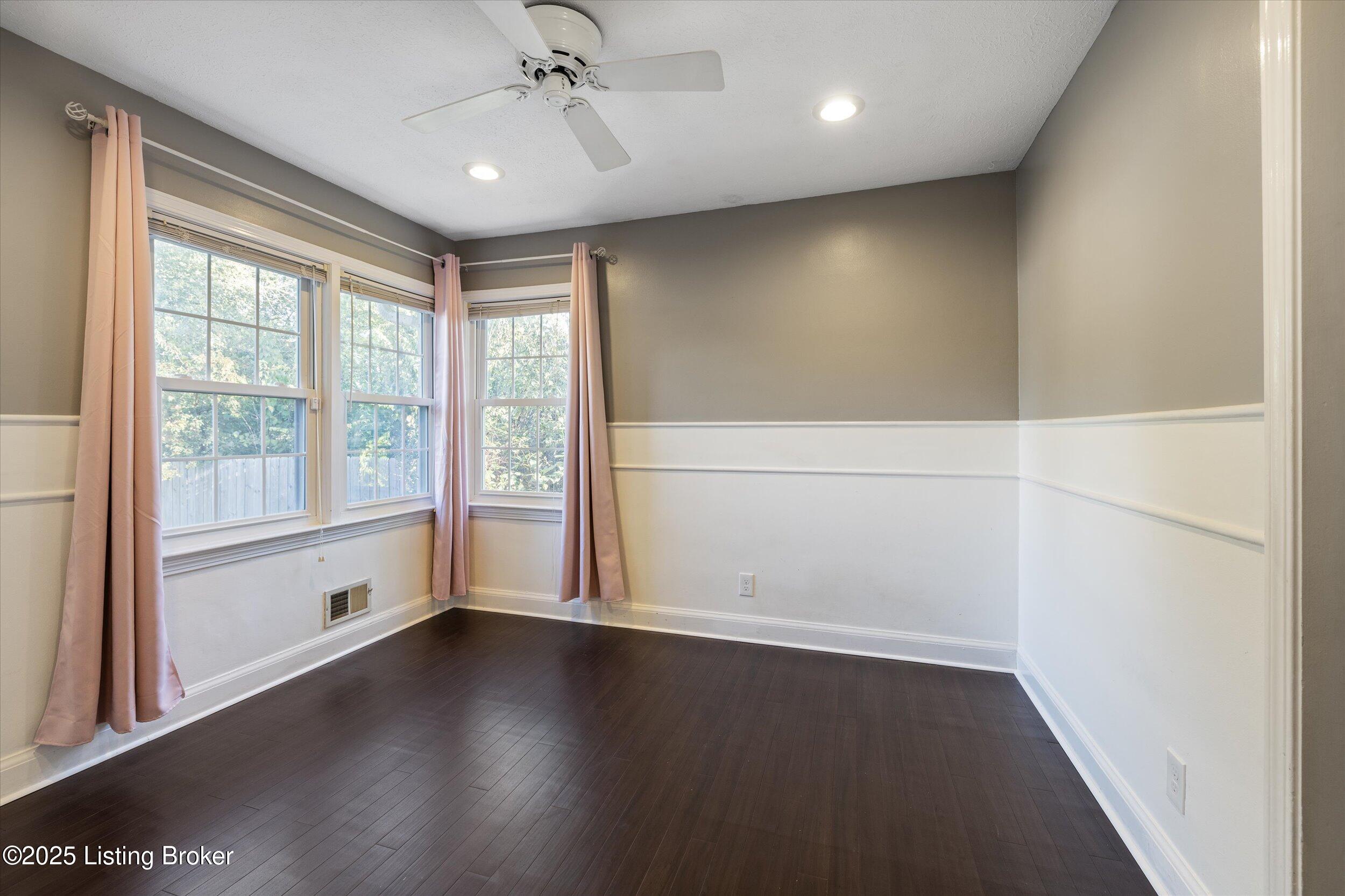 7718 Crestline Road Louisville, KY 40214 - Photo 18 of 33 34-RBWP7809