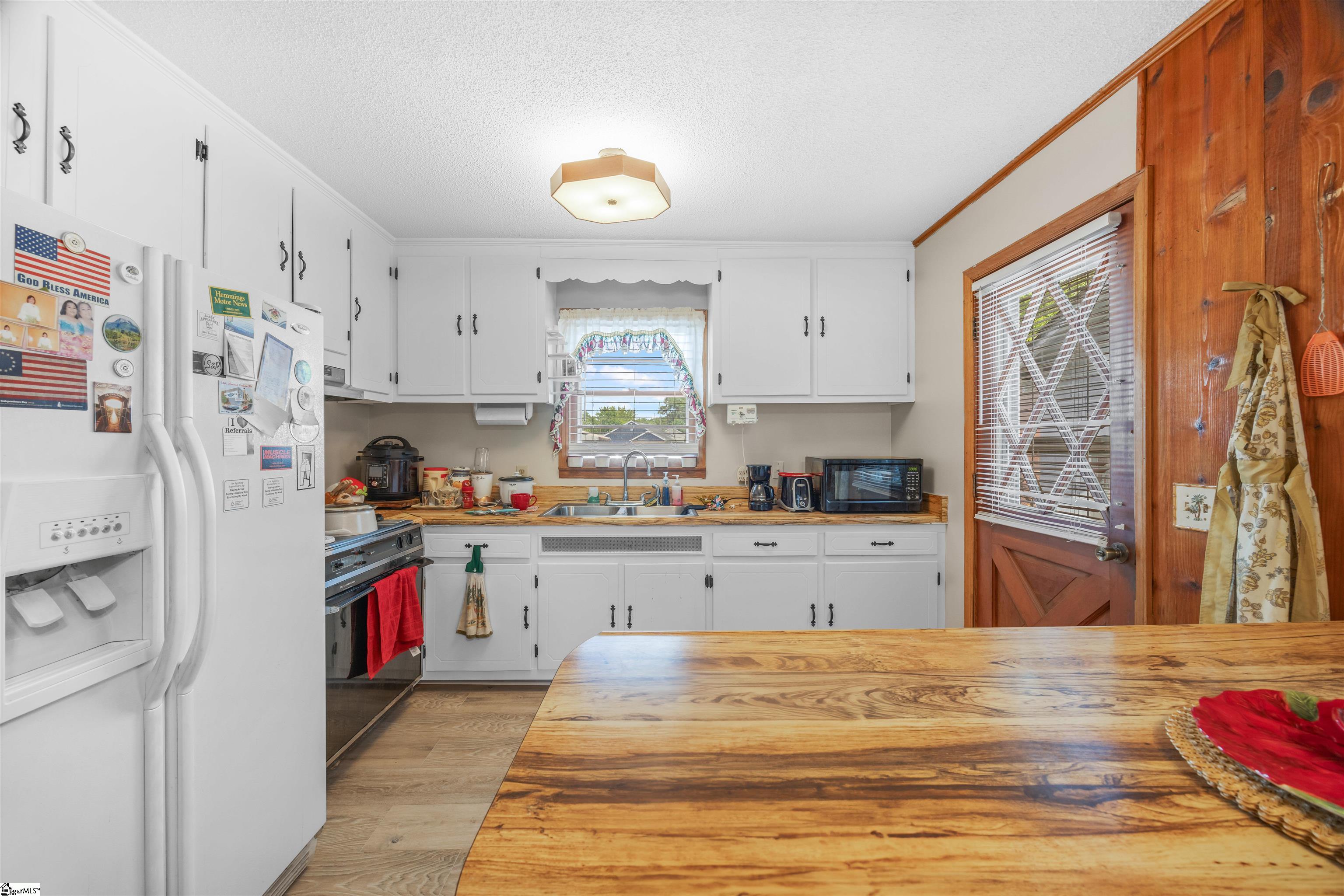 155 Farrs Bridge Road Pickens, SC 29671 - Photo 11 of 20