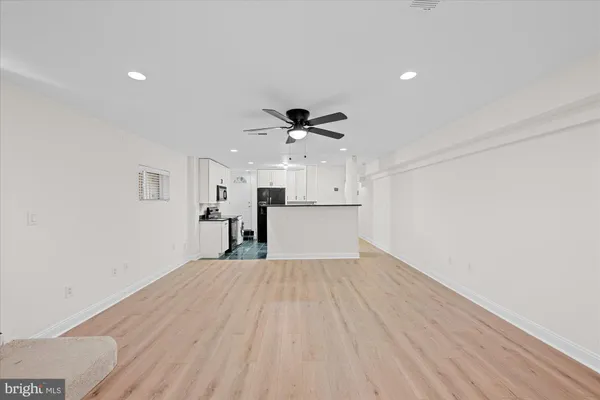 $1,195,000 | 221 M Street Northwest, Washington, DC 20001