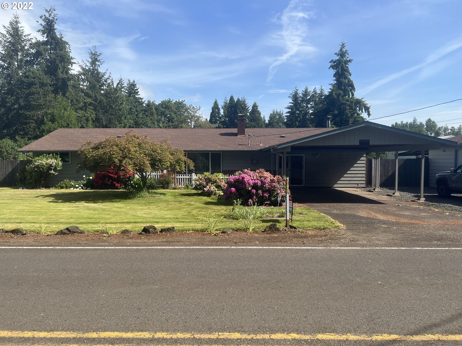 31957 Coburg Bottom Loop Road Eugene, OR 97408 - Photo 1 of 9 Gallery Image 1