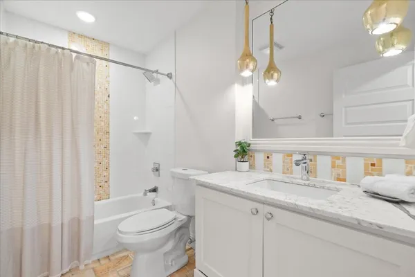 $1,150,000 | 9304 Spring Hollow Drive, Austin, TX 78750