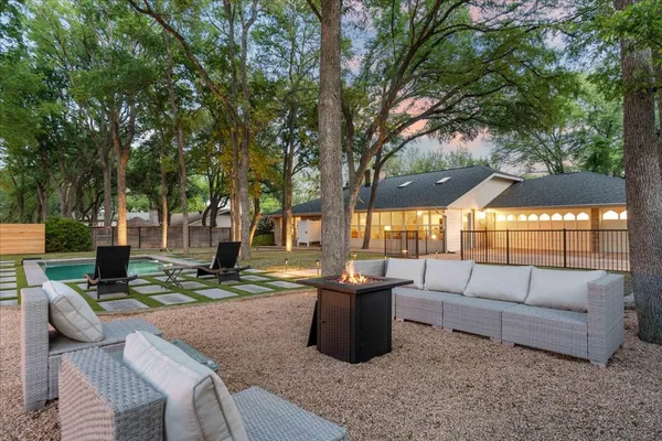 $1,150,000 | 9304 Spring Hollow Drive, Austin, TX 78750