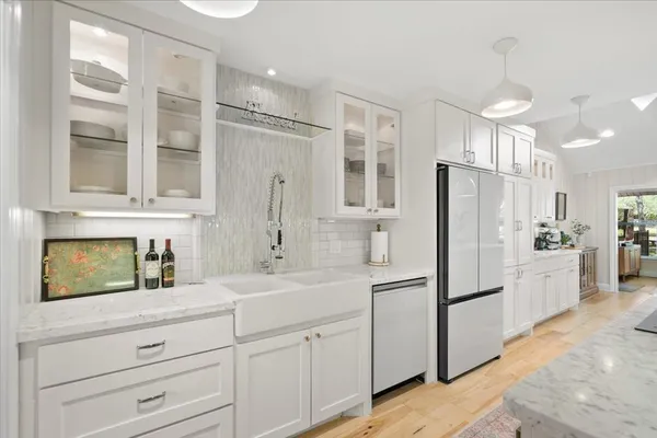 $1,150,000 | 9304 Spring Hollow Drive, Austin, TX 78750