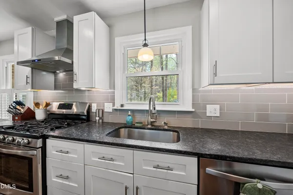 $675,000 | 1600 Medfield Road, Raleigh, NC 27607