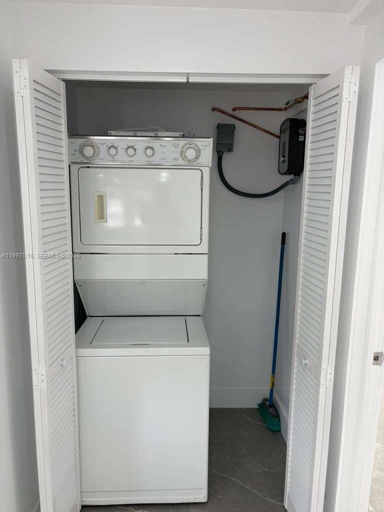 1011 Southwest 5th Street, Unit 1 Miami, FL 33130 - Photo 12 of 12 a utility room with dryer and washer