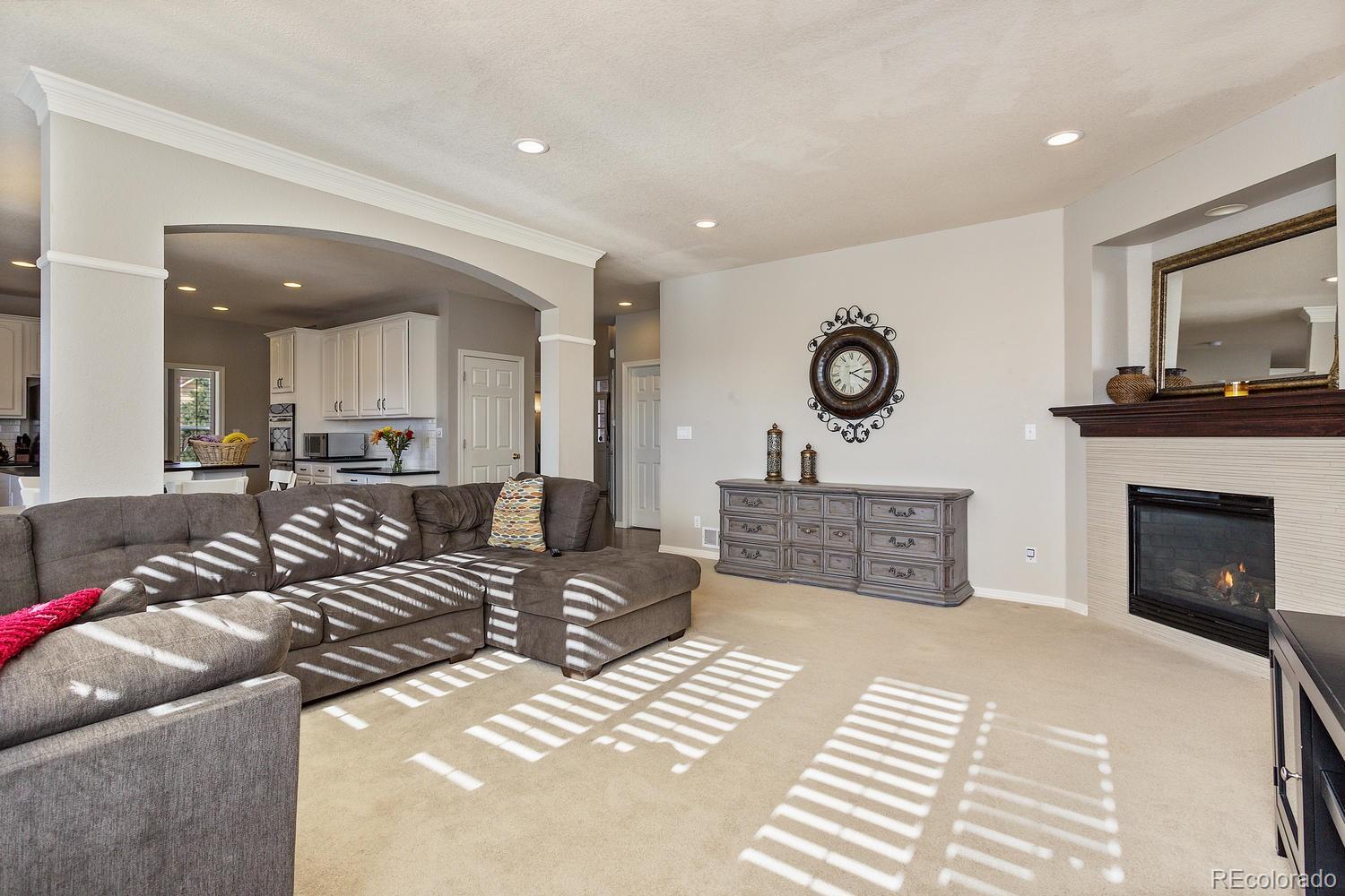 2482 Cactus Bluff Place Highlands Ranch, CO 80129 - Photo 12 of 33