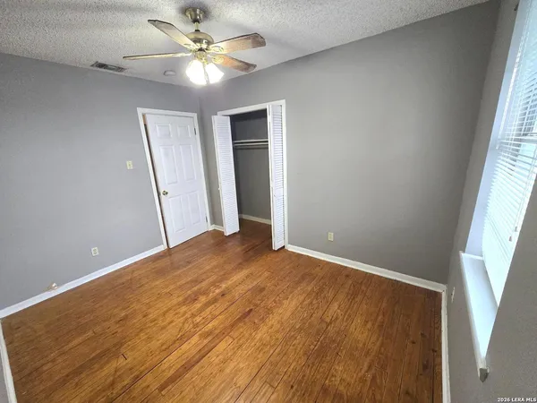 $1,500 | 7965 East 6th Street, Somerset, TX 78069