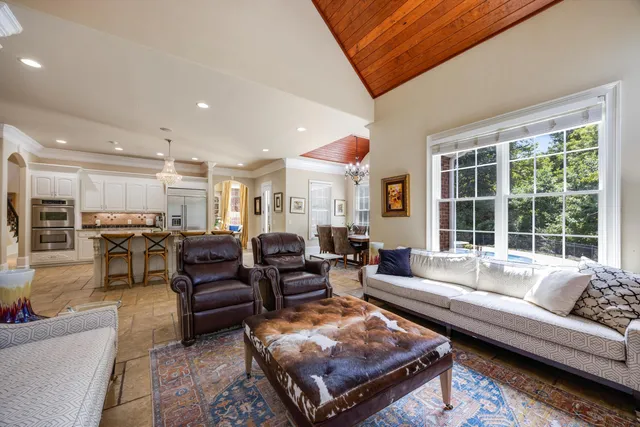 $1,250,000 | 304 Eden Park Drive, Rocky Face, GA 30740