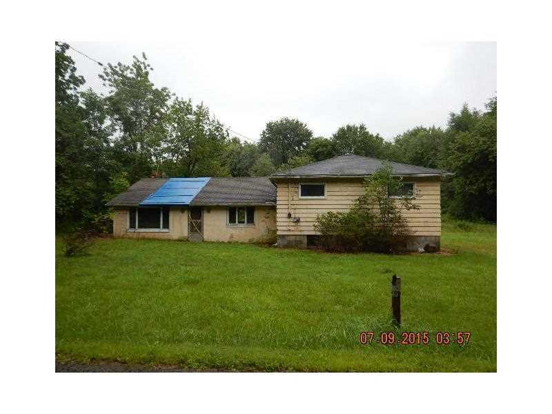 7238 Lamor Road Mercer, PA 16137 - Photo 2 of 2 Exterior Front.