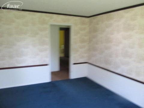 3598 Mackin Road Flint, MI 48504 - Photo 10 of 28 20114191-9.JPG
