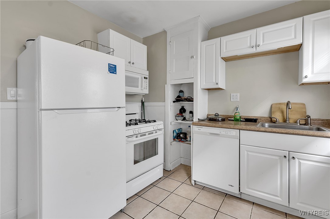 54 Merrimac Street Buffalo, NY 14214 - Photo 19 of 45