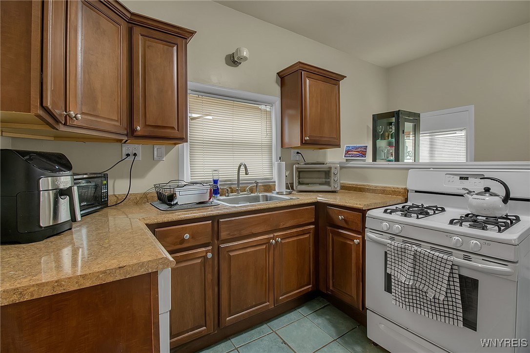 54 Merrimac Street Buffalo, NY 14214 - Photo 43 of 45