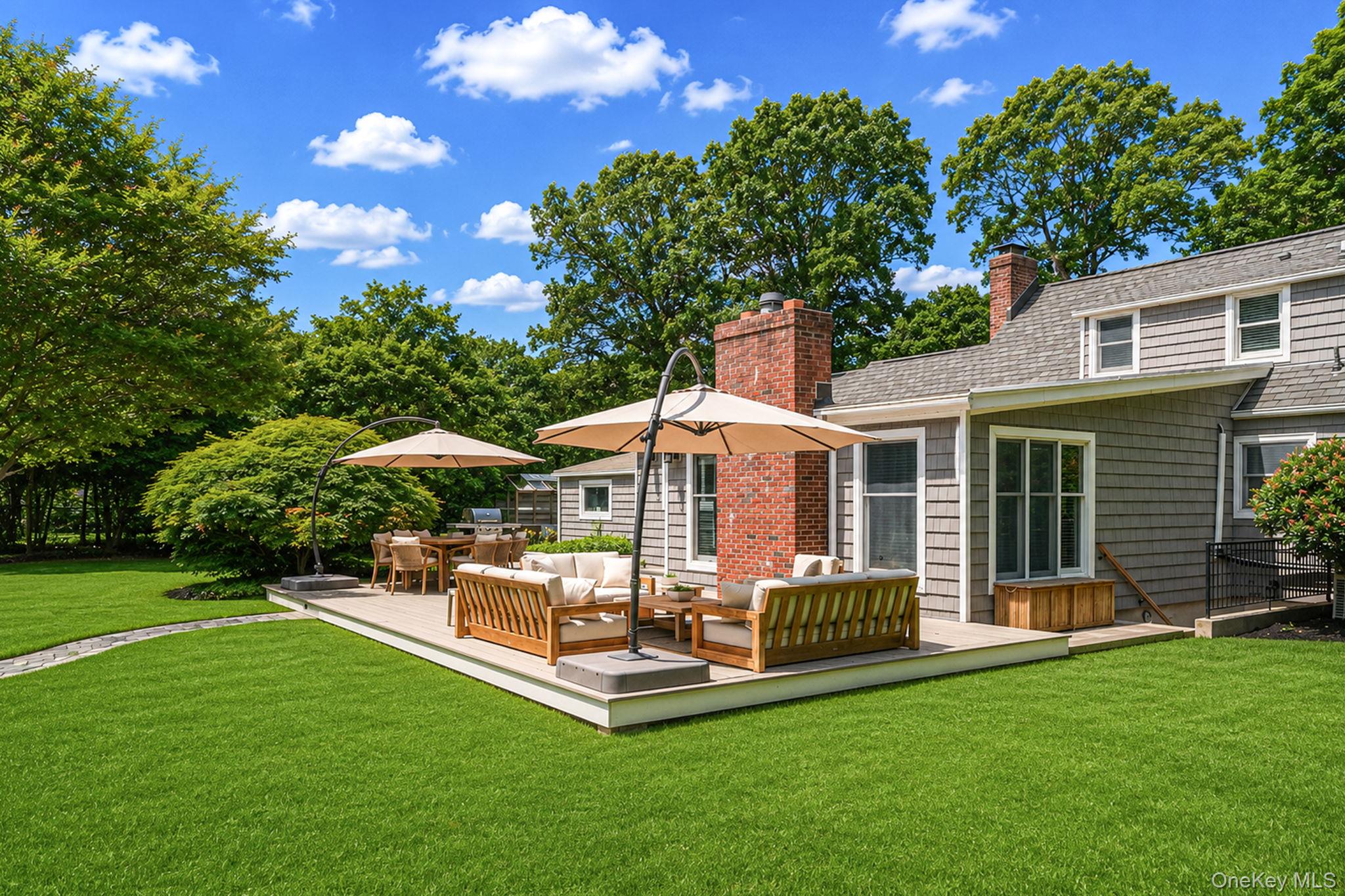 30 Landing Meadow Road Smithtown, NY 11787 - Photo 42 of 50