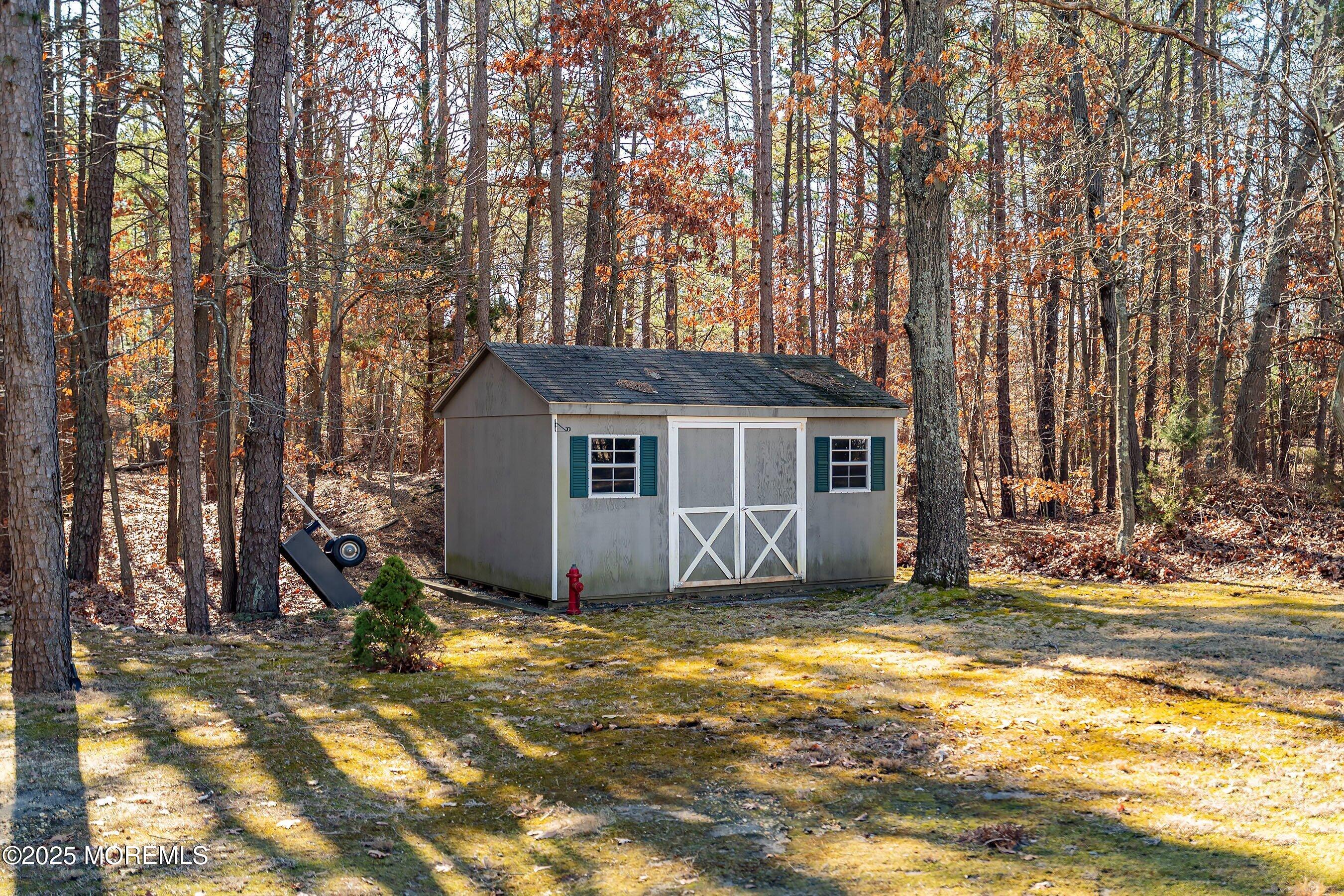 225 Hope Chapel Road Jackson, NJ 08527 - Photo 30 of 37 32-Rear Shed 1