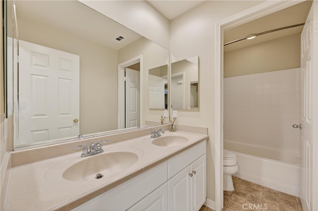 10798 Rosemary Way Corona, CA 92883 - Photo 25 of 48