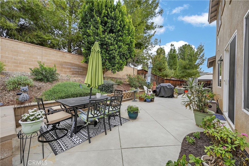 10798 Rosemary Way Corona, CA 92883 - Photo 44 of 48