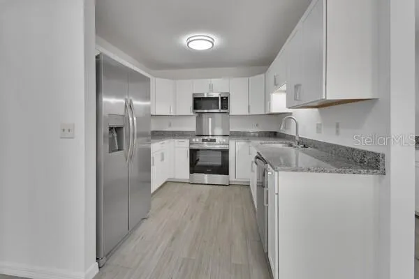 $2,200 | 2400 South Glen Eagles Drive, DeLand, FL 32724