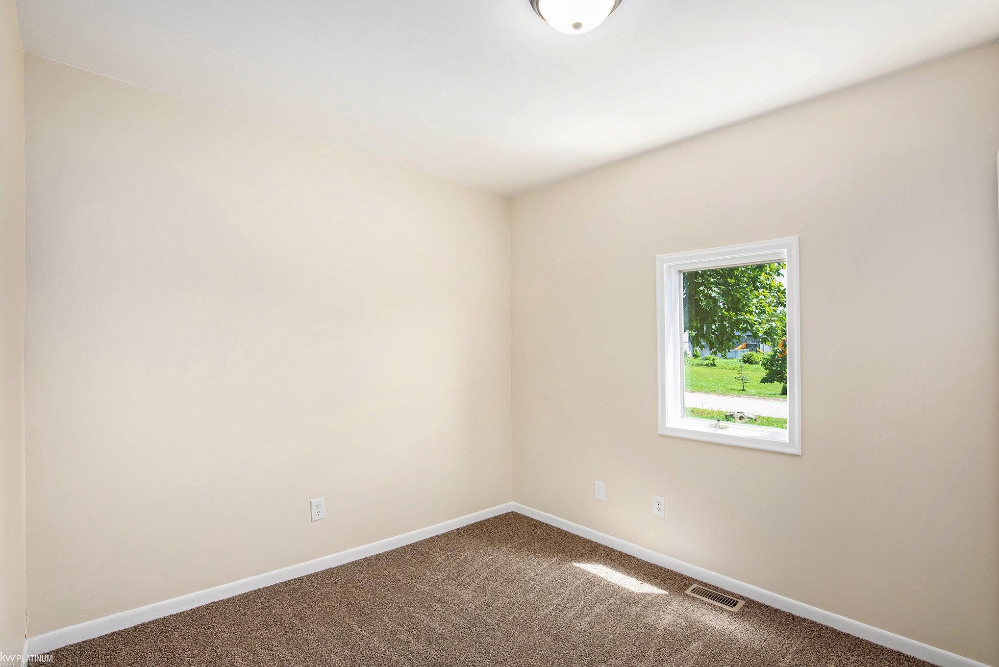 721 Memphis Ridge Road Memphis, MI 48041 - Photo 11 of 21