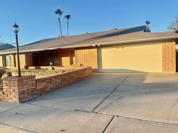 $2,650 | 508 East Angela Drive, Phoenix, AZ 85022