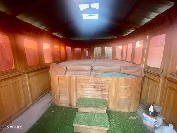 $2,650 | 508 East Angela Drive, Phoenix, AZ 85022